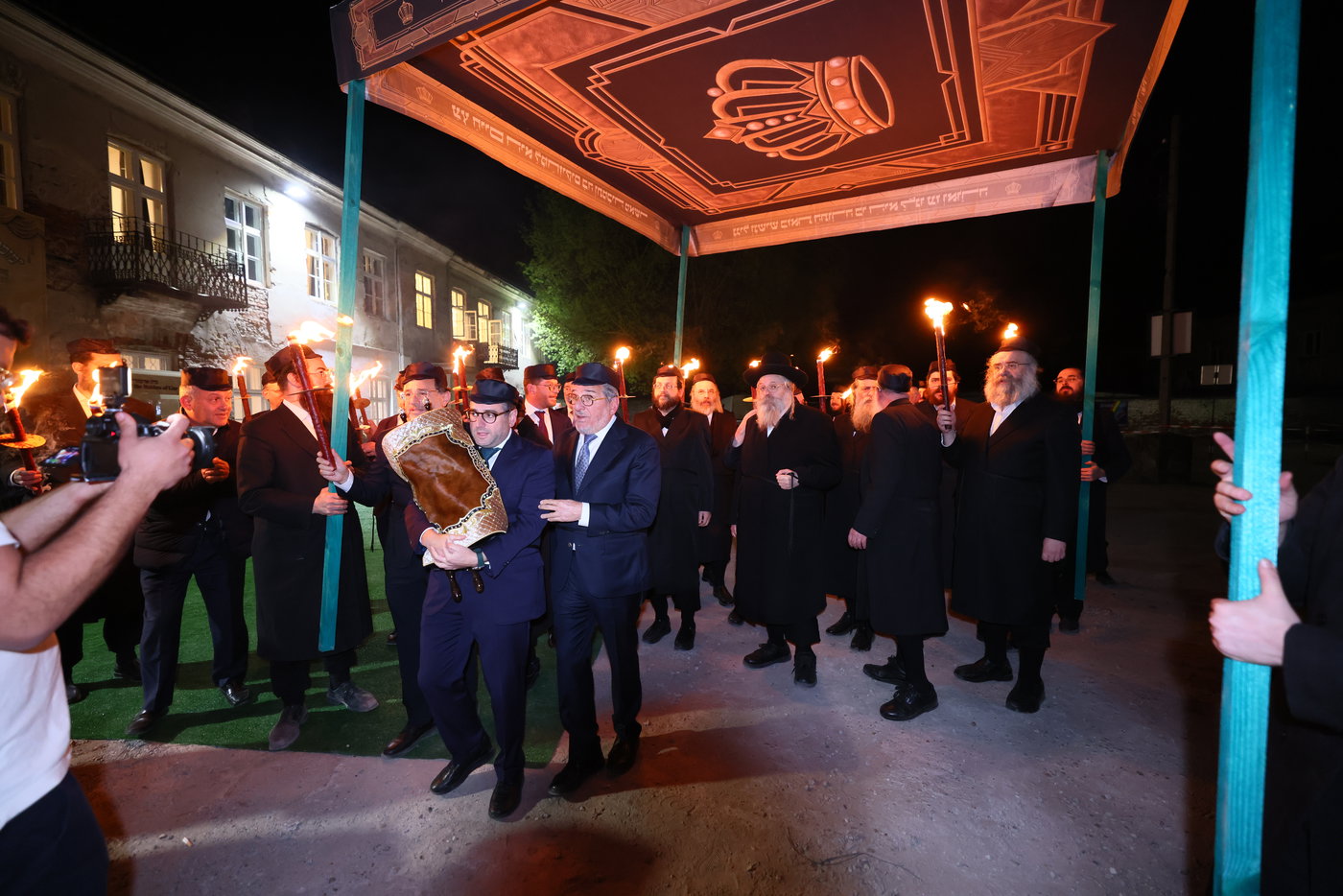 מעמד גאולת דירות אדמו"רי שושלת גור בפולין