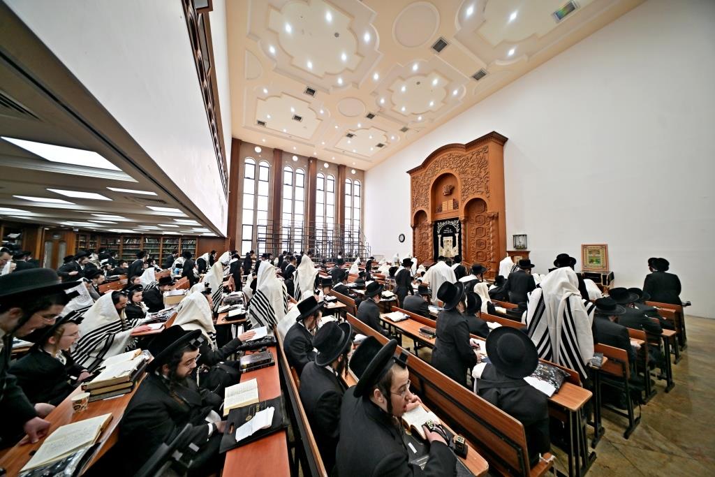 הילולא קדישא בביאלה