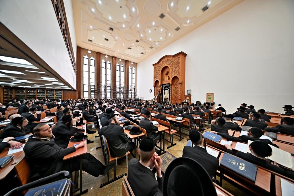 הילולא קדישא בביאלה