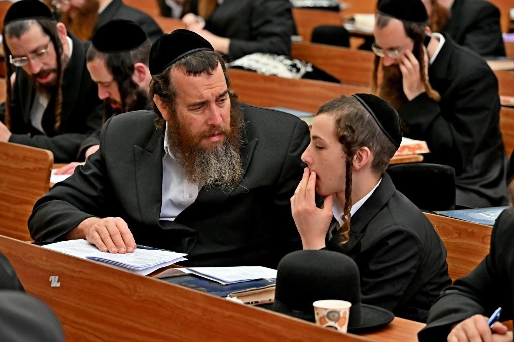 הילולא קדישא בביאלה