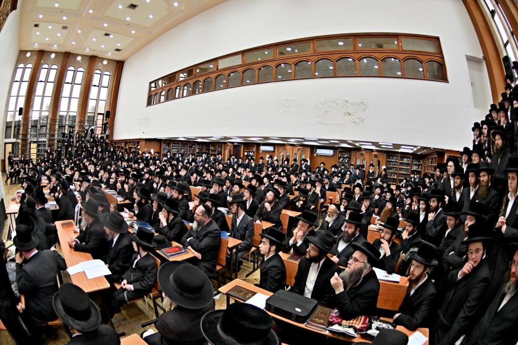 הילולא קדישא בביאלה