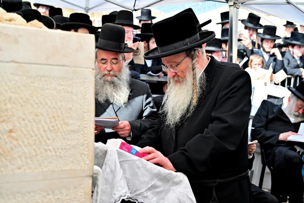 הילולא קדישא בביאלה