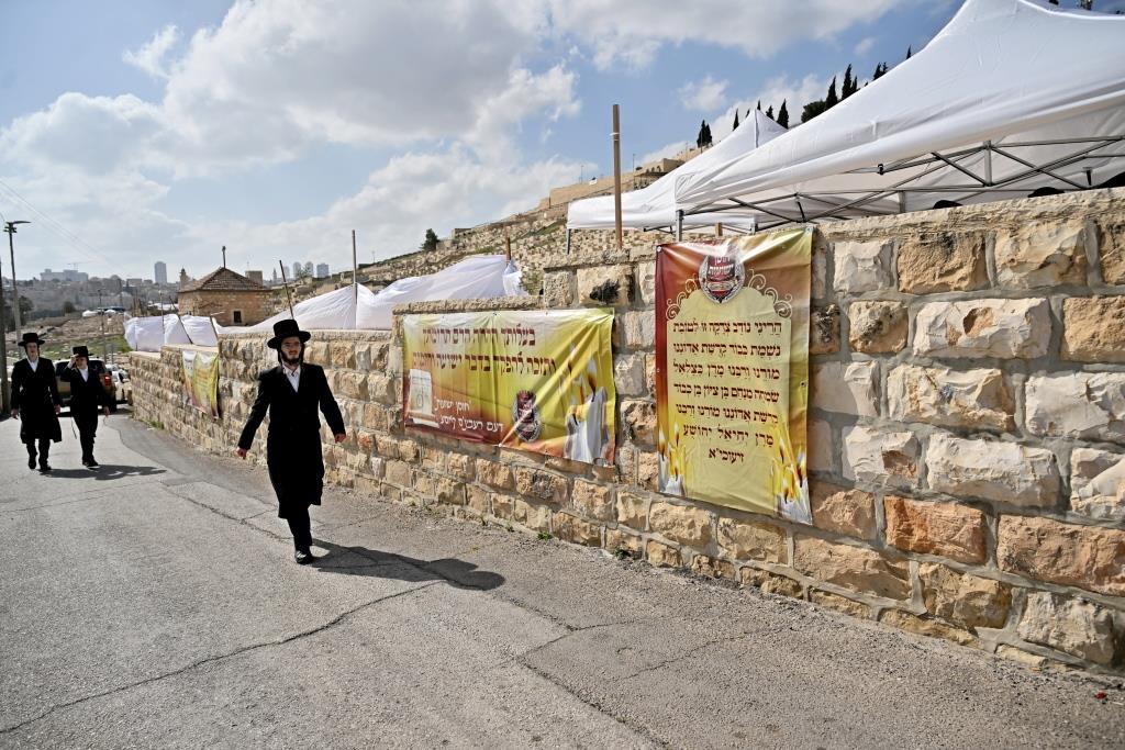 הילולא קדישא בביאלה