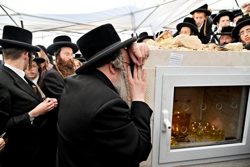 הילולא קדישא בביאלה