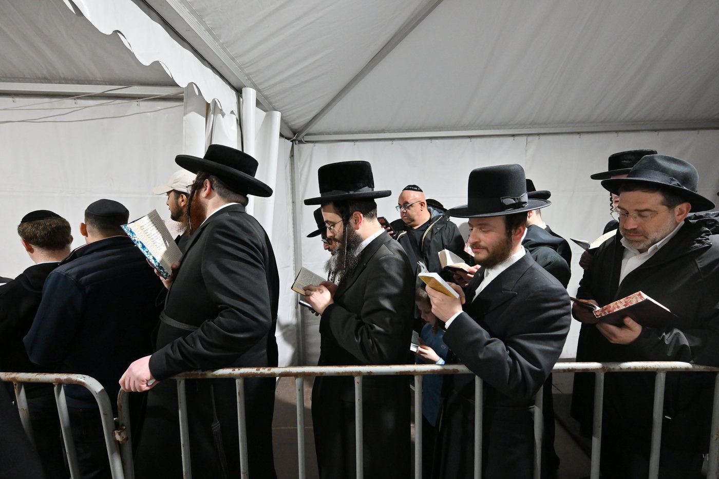 הילולת הרה"ק רבי ישעי' מקרעסטיר