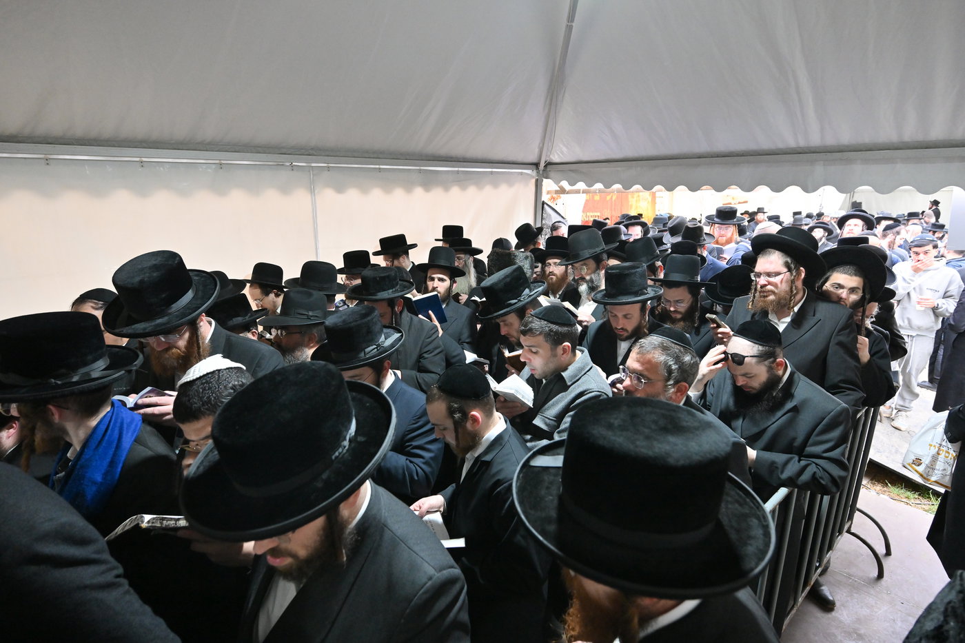 הילולת הרה"ק רבי ישעי' מקרעסטיר