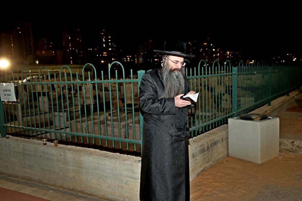 מראות מההעליה לציון האמרי יוסף מספינקא זצ"ל