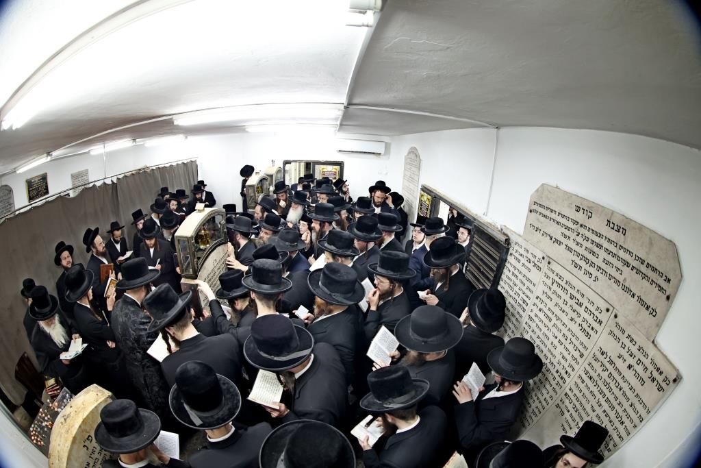 מראות מההעליה לציון האמרי יוסף מספינקא זצ"ל