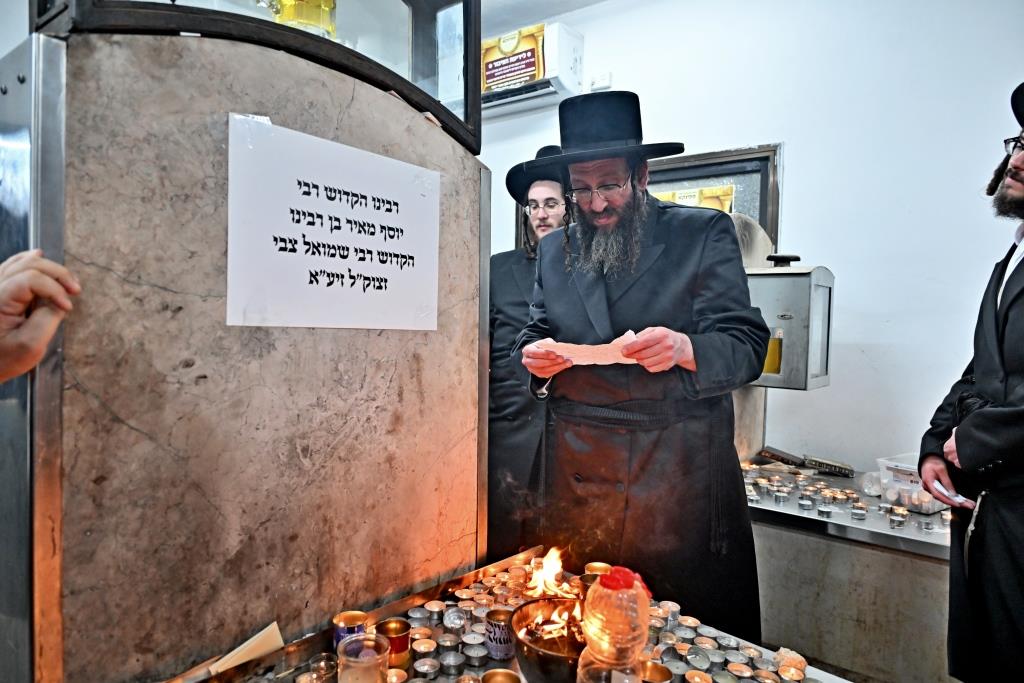 מראות מההעליה לציון האמרי יוסף מספינקא זצ"ל