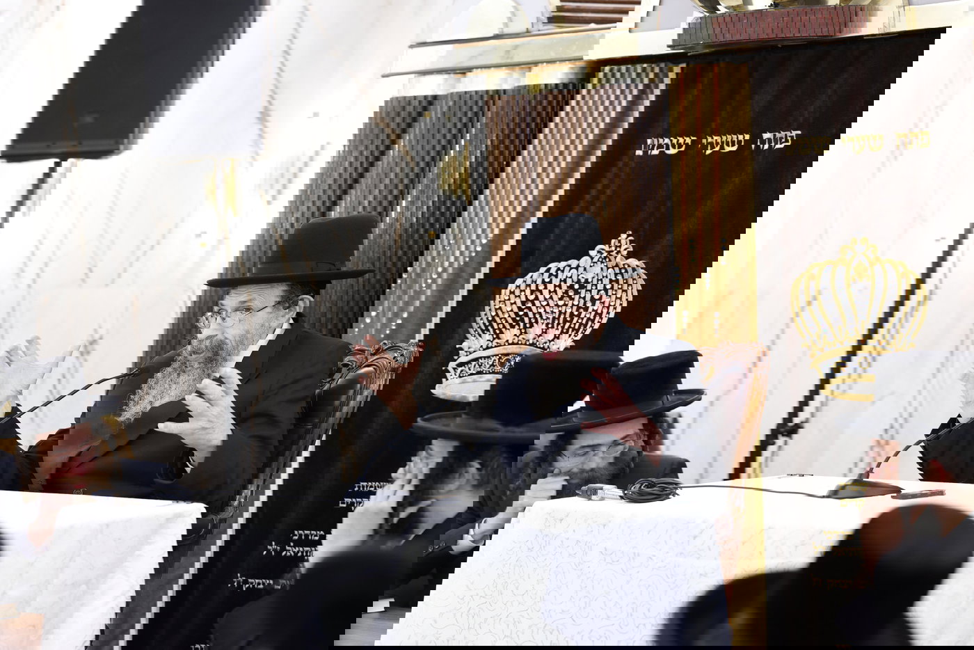 האדמו"ר מתולדות יהודה סטוטשין בפתיחת הזמן