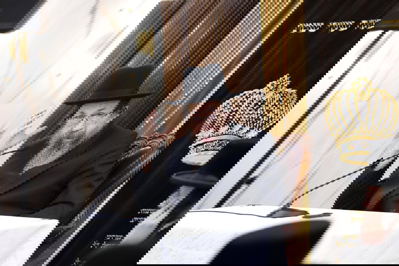 האדמו"ר מתולדות יהודה סטוטשין בפתיחת הזמן