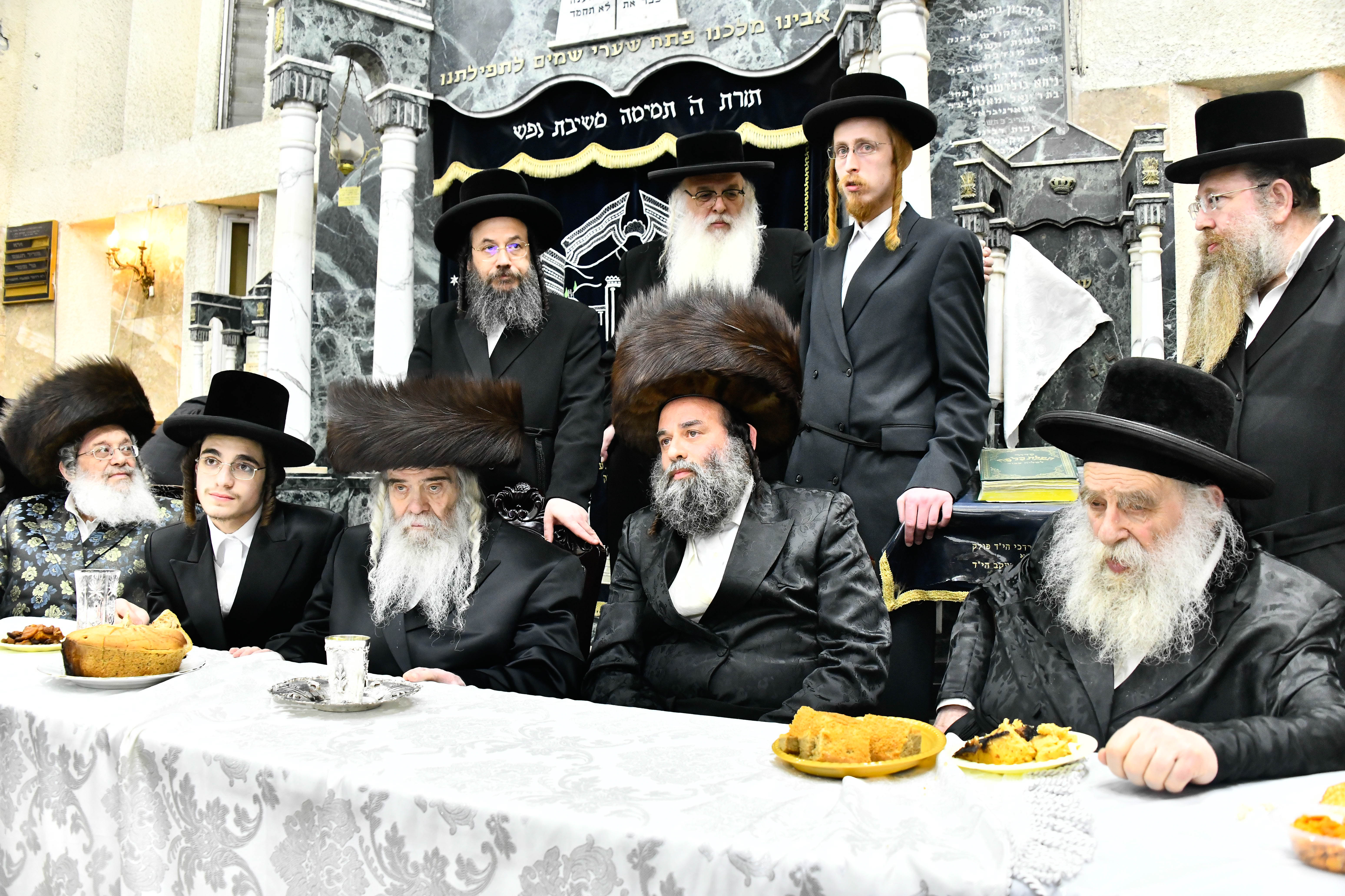 שמחת האירוסין בקרעטשניף י-ם - קומרנא