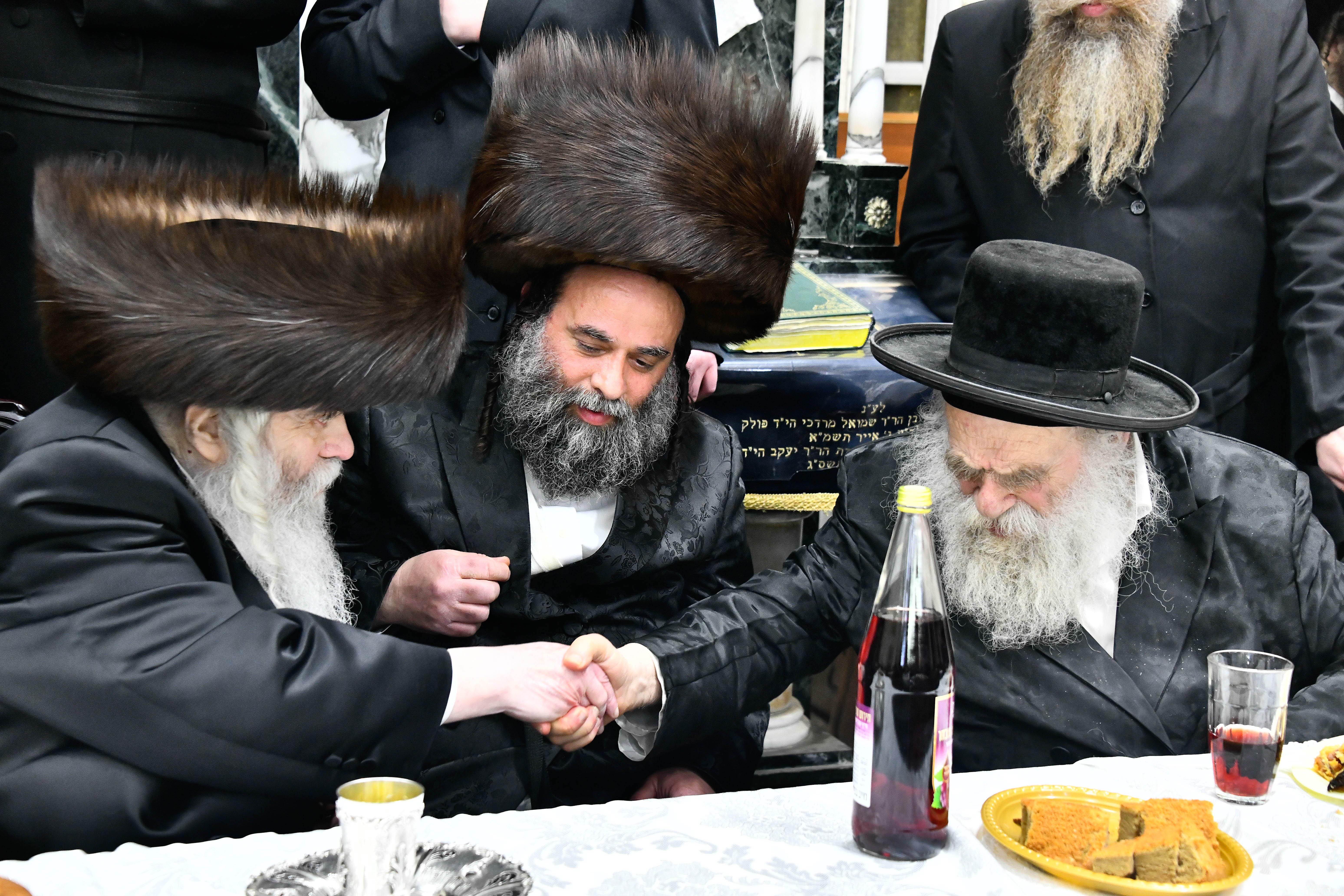 שמחת האירוסין בקרעטשניף י-ם - קומרנא