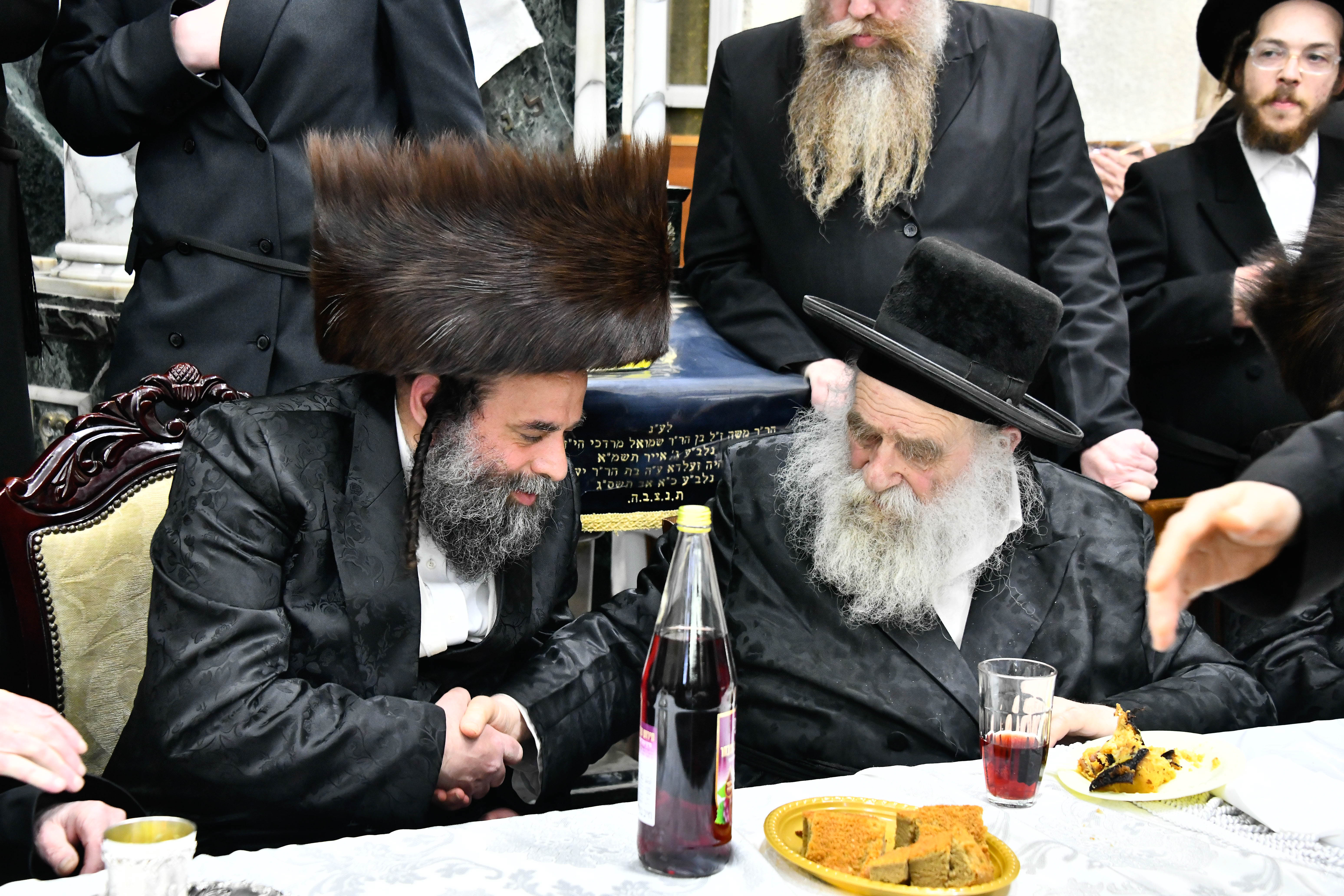 שמחת האירוסין בקרעטשניף י-ם - קומרנא