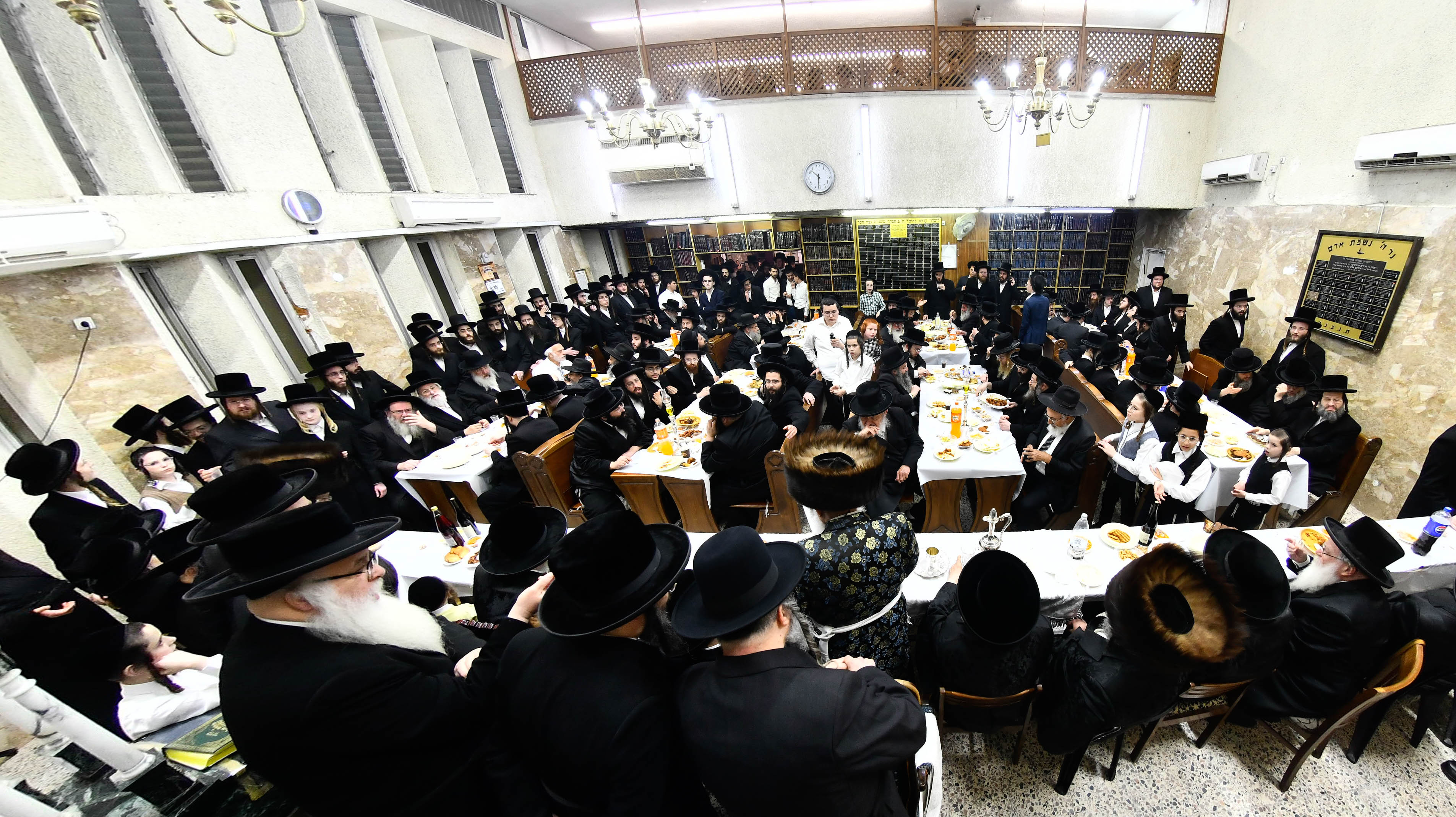 שמחת האירוסין בקרעטשניף י-ם - קומרנא