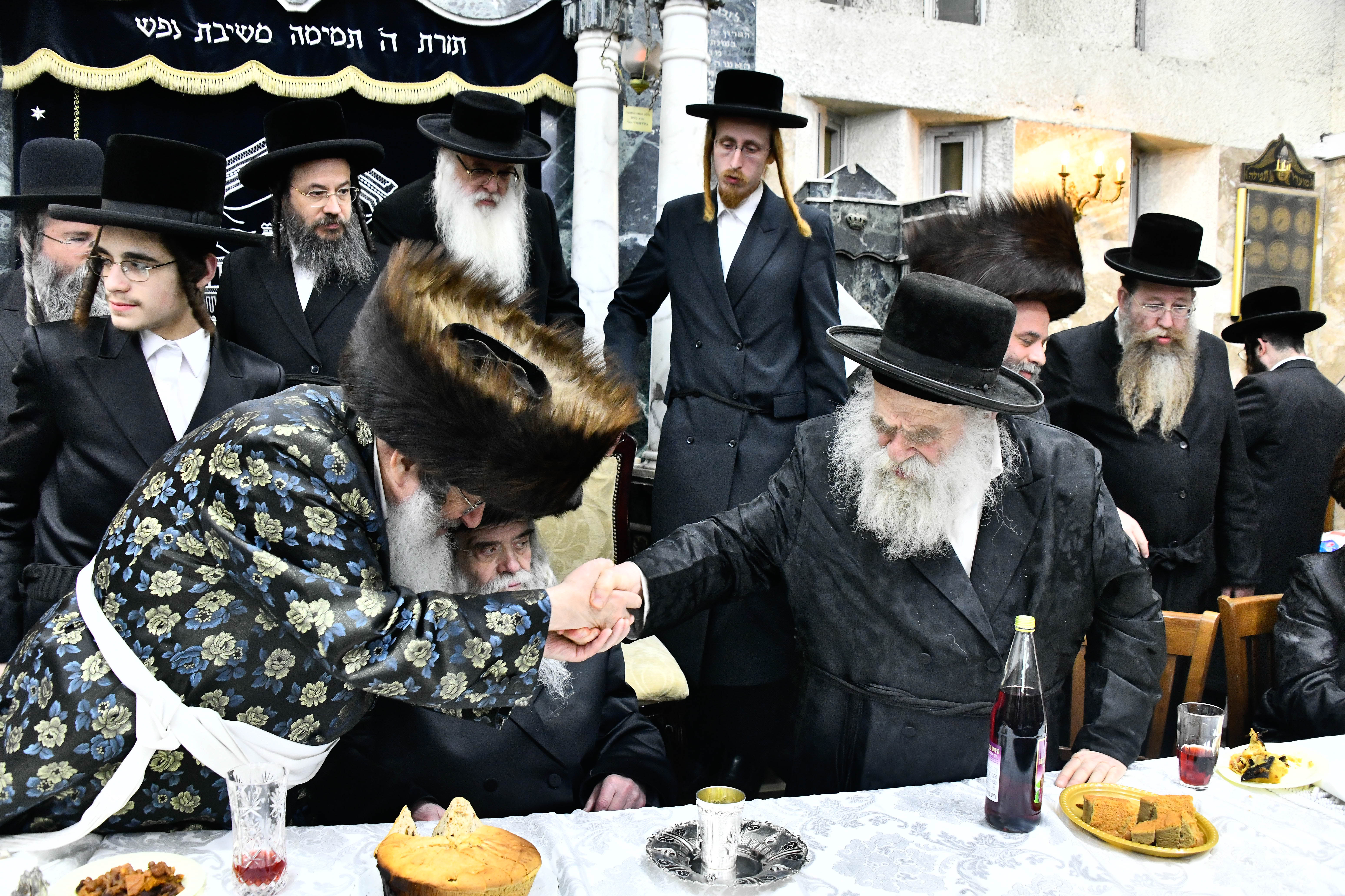 שמחת האירוסין בקרעטשניף י-ם - קומרנא