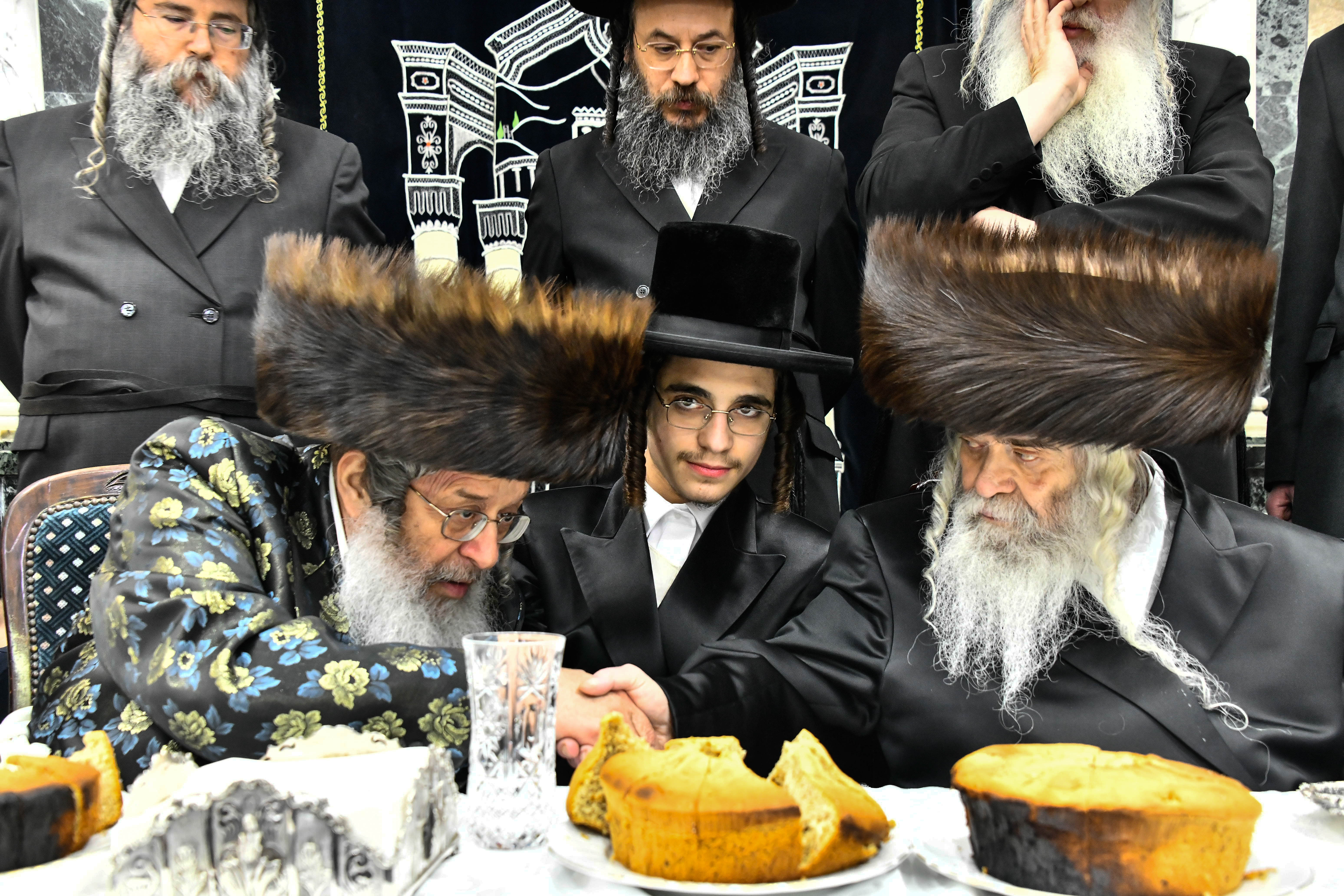 שמחת האירוסין בקרעטשניף י-ם - קומרנא