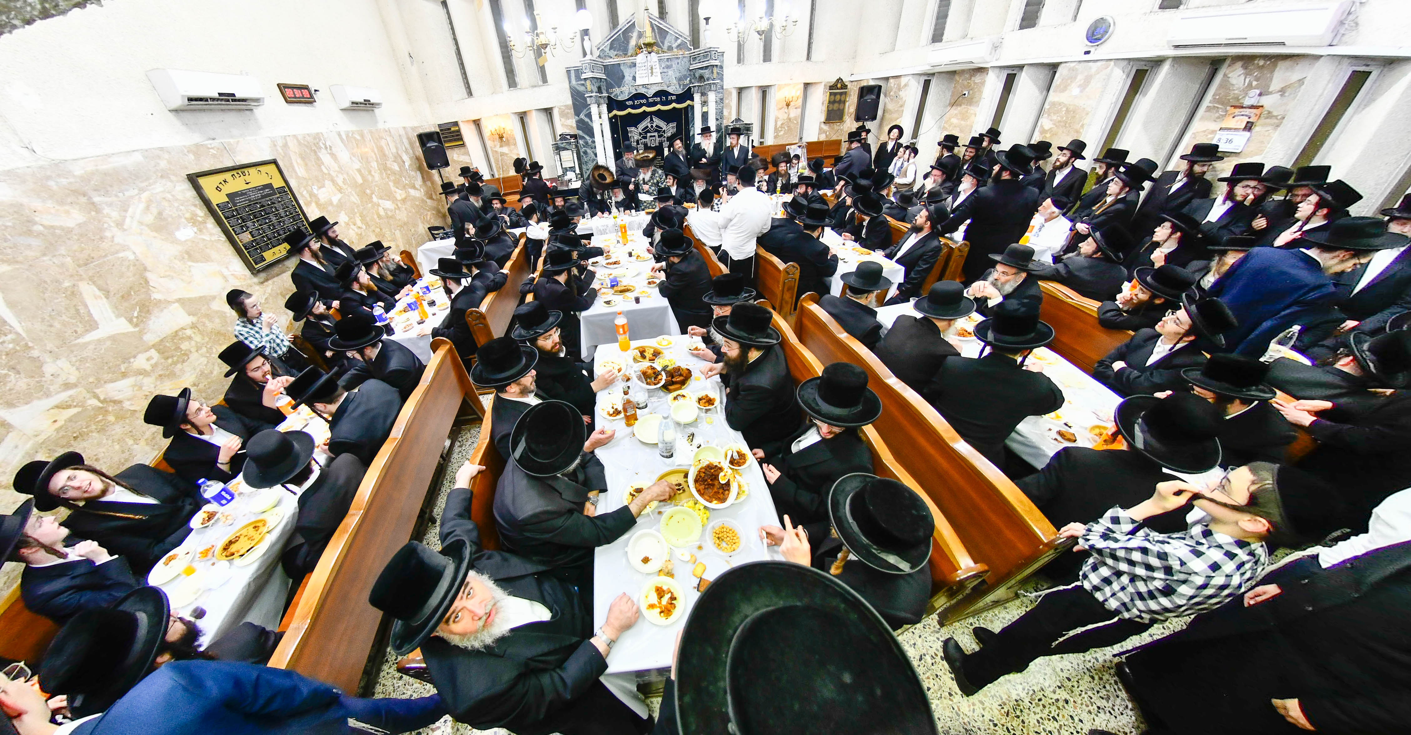 שמחת האירוסין בקרעטשניף י-ם - קומרנא