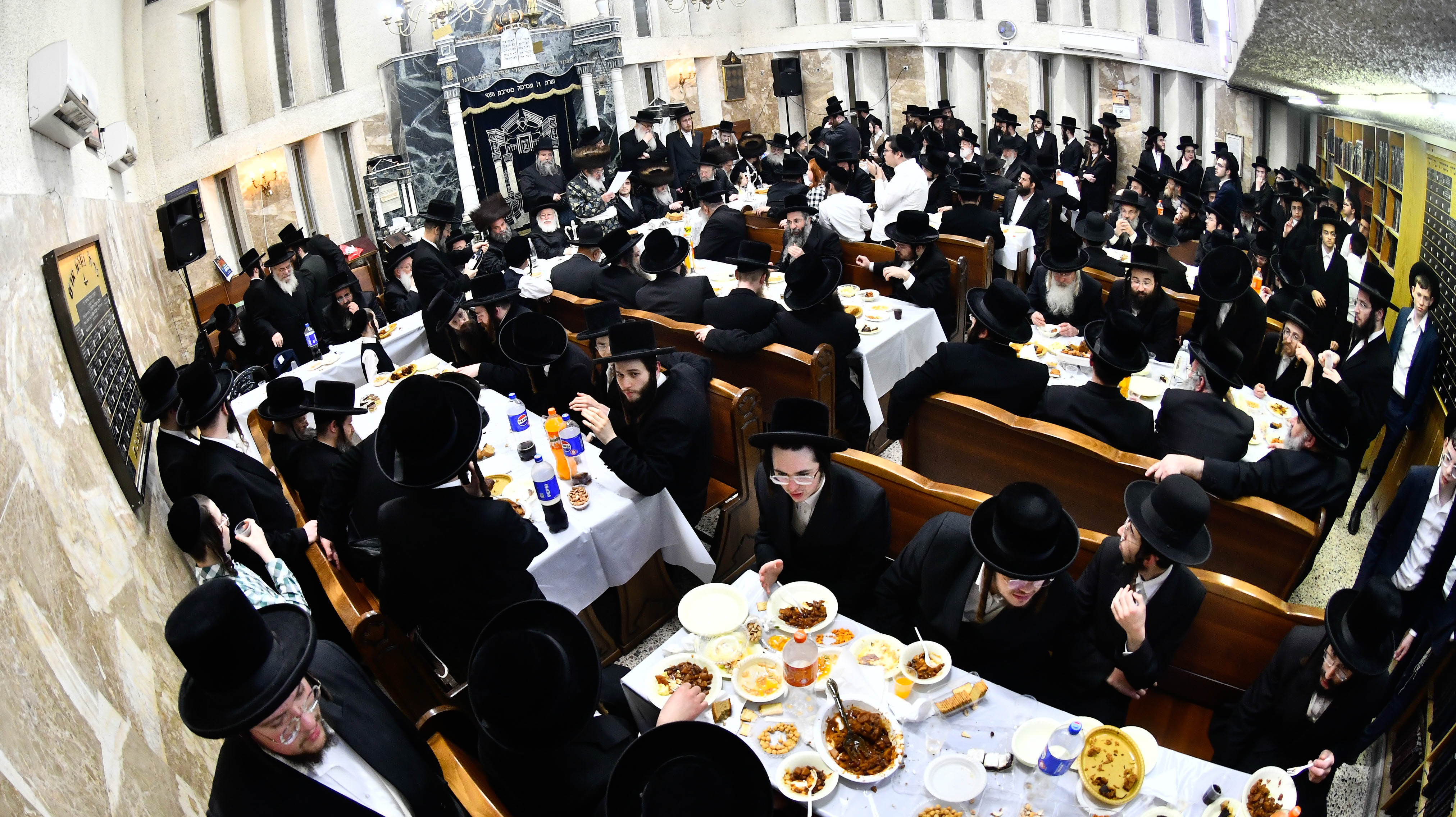 שמחת האירוסין בקרעטשניף י-ם - קומרנא