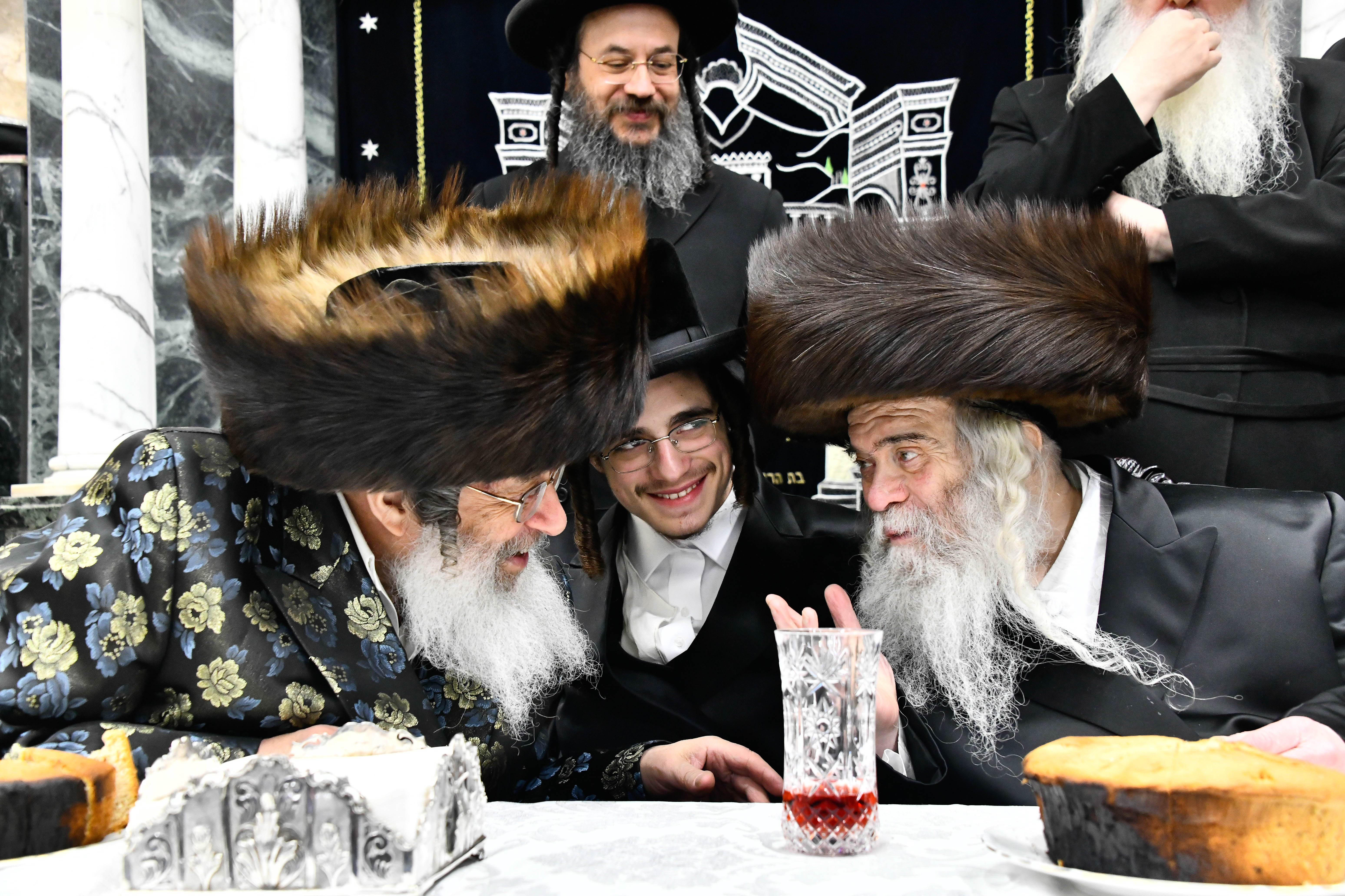 שמחת האירוסין בקרעטשניף י-ם - קומרנא