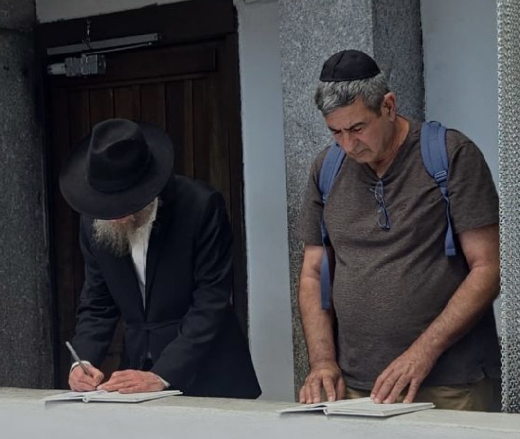 נס מדהים: הבקשה של ירדן ביבס מיחיא סינוואר בתקופת השבי