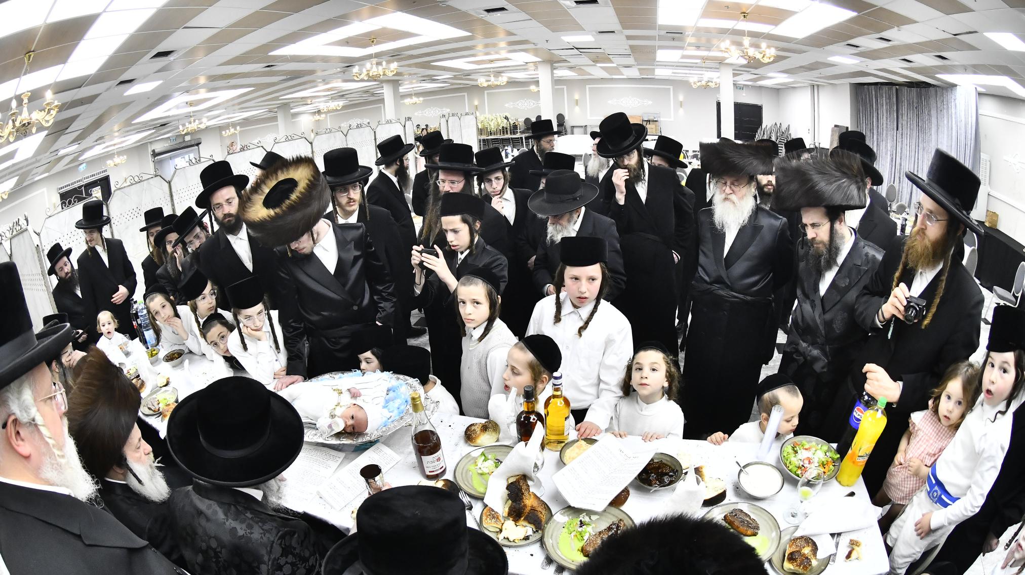 'פדיון הבן' בחצה"ק נדבורנה חיפה - סטריקוב