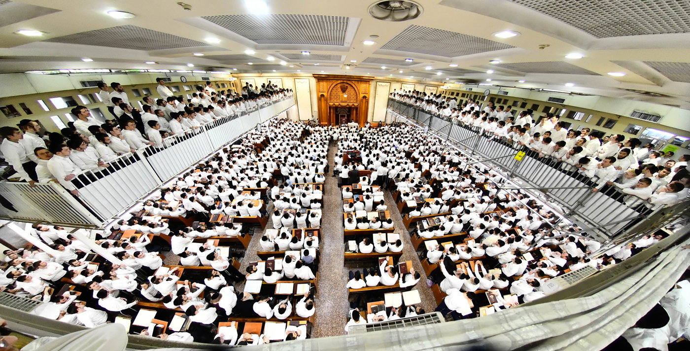 הגר"ד לנדו בשיחה בישיבת פוניבז'