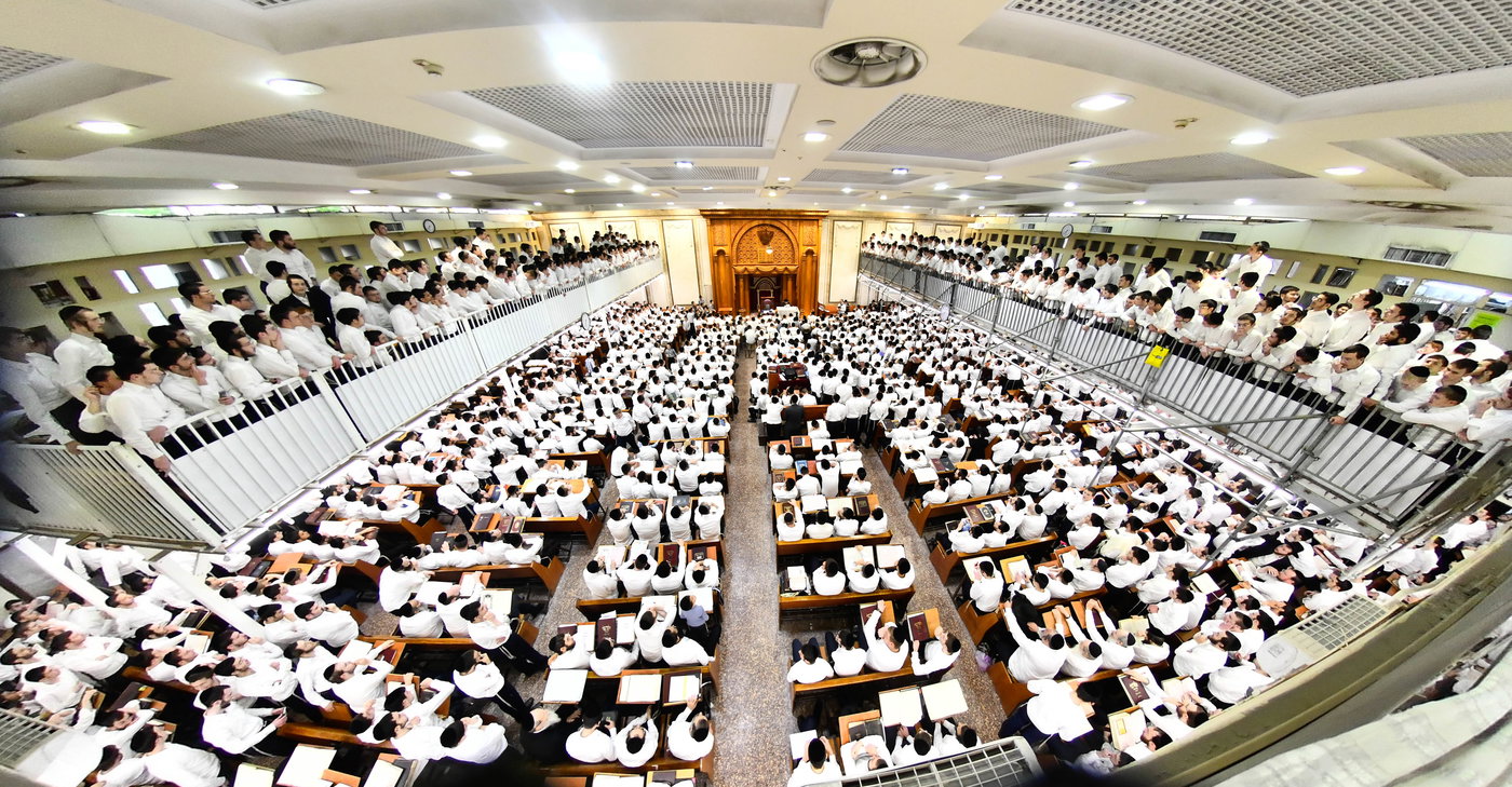 הגר"ד לנדו בשיחה בישיבת פוניבז'