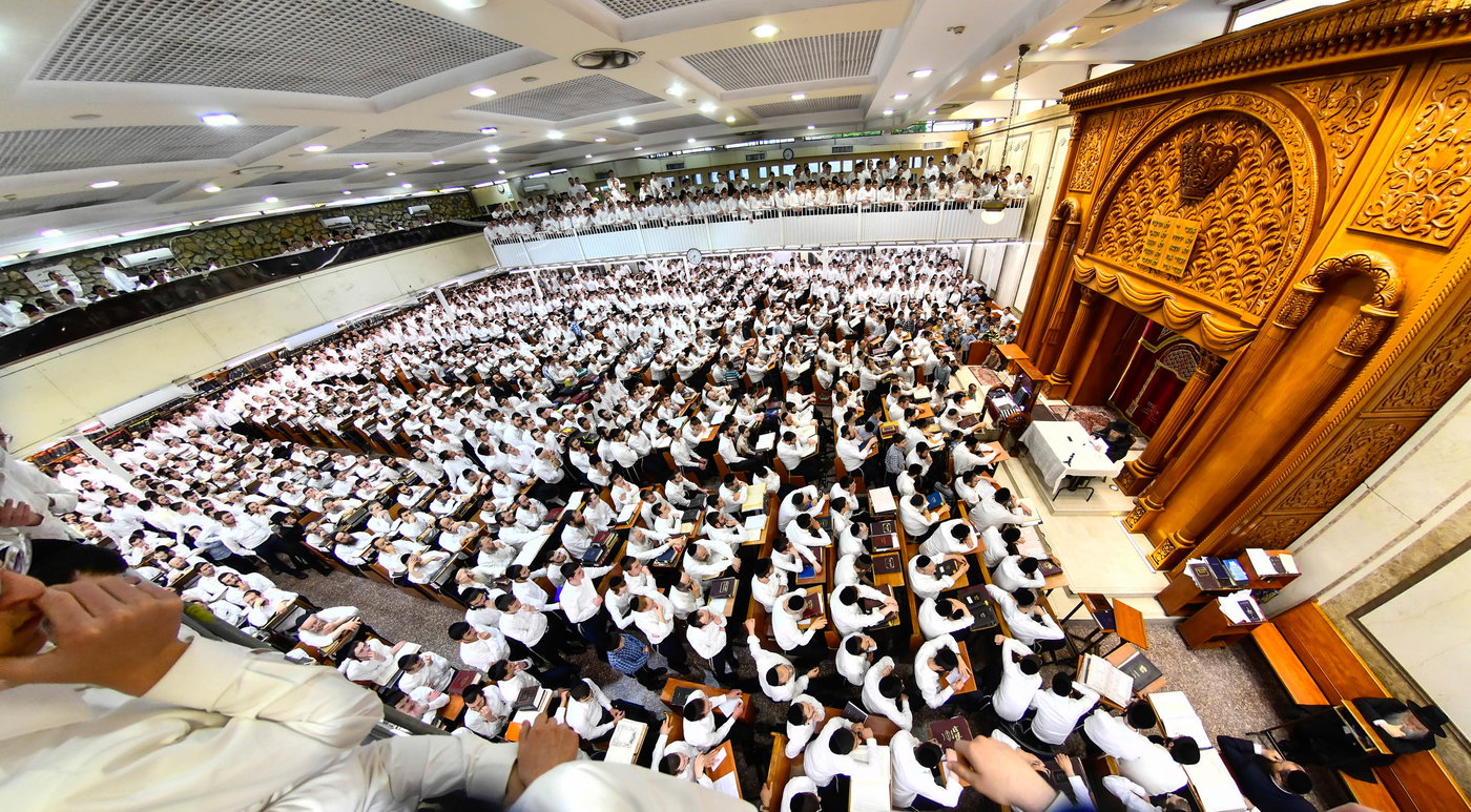 הגר"ד לנדו בשיחה בישיבת פוניבז'
