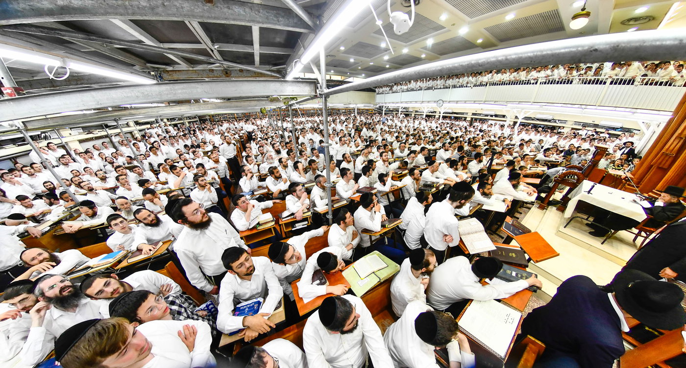 הגר"ד לנדו בשיחה בישיבת פוניבז'