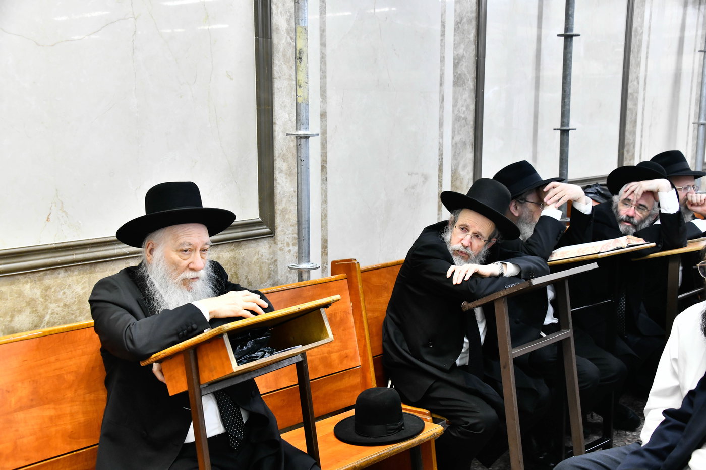 הגר"ד לנדו בשיחה בישיבת פוניבז'