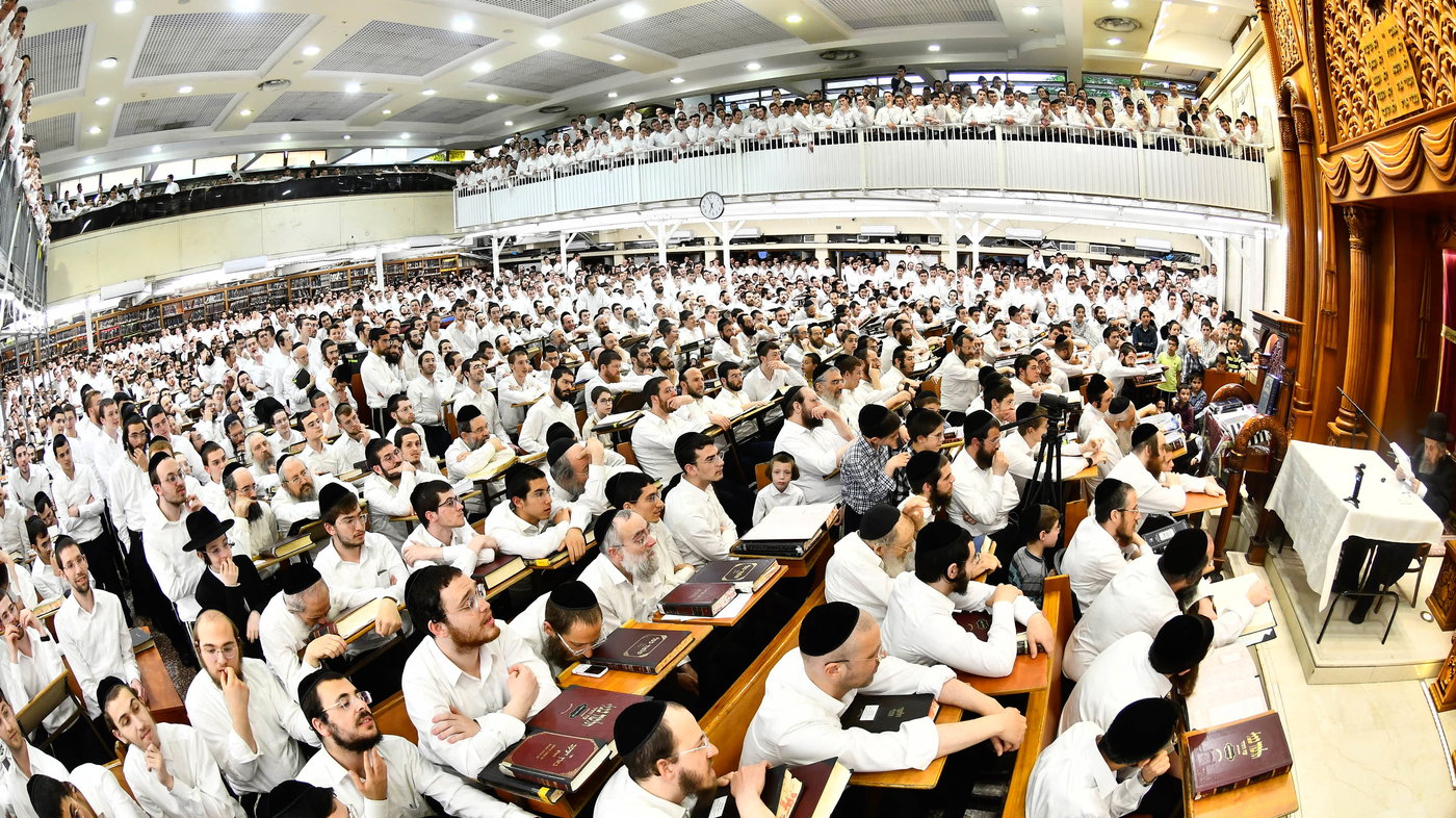 הגר"ד לנדו בשיחה בישיבת פוניבז'