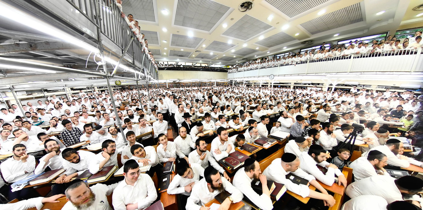 הגר"ד לנדו בשיחה בישיבת פוניבז'