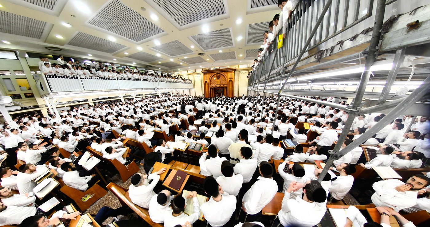 הגר"ד לנדו בשיחה בישיבת פוניבז'
