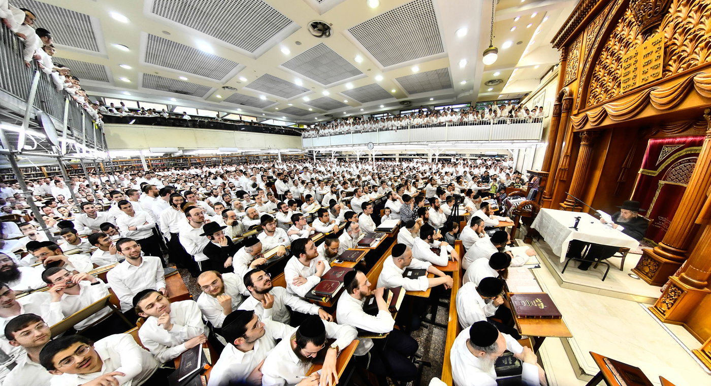 הגר"ד לנדו בשיחה בישיבת פוניבז'