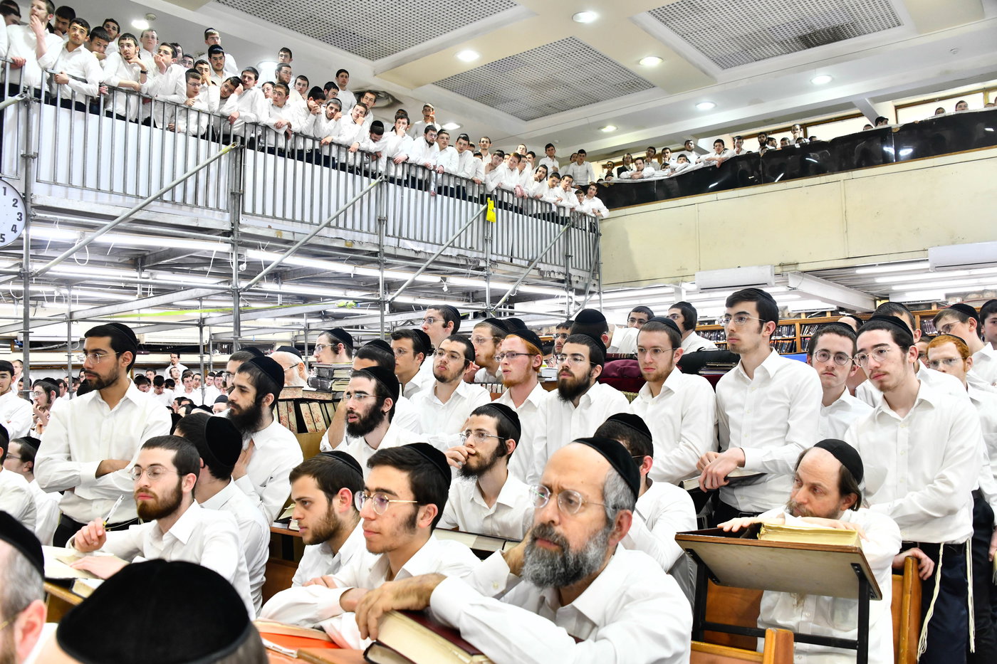 הגר"ד לנדו בשיחה בישיבת פוניבז'