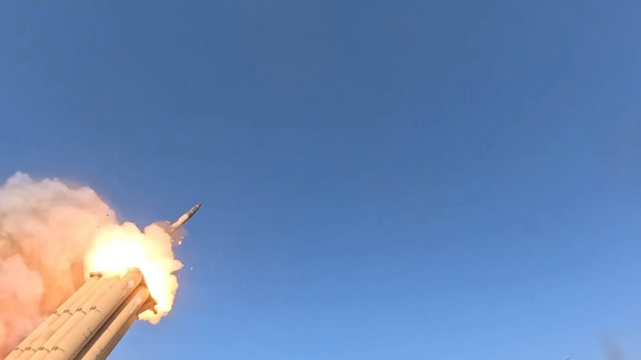 מטריית הגנה אווירית משולבת