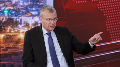 השר לוין נגד הסנקציות על לומדי התורה: "ניסיון לעקור סממנים יהודיים" | צפו