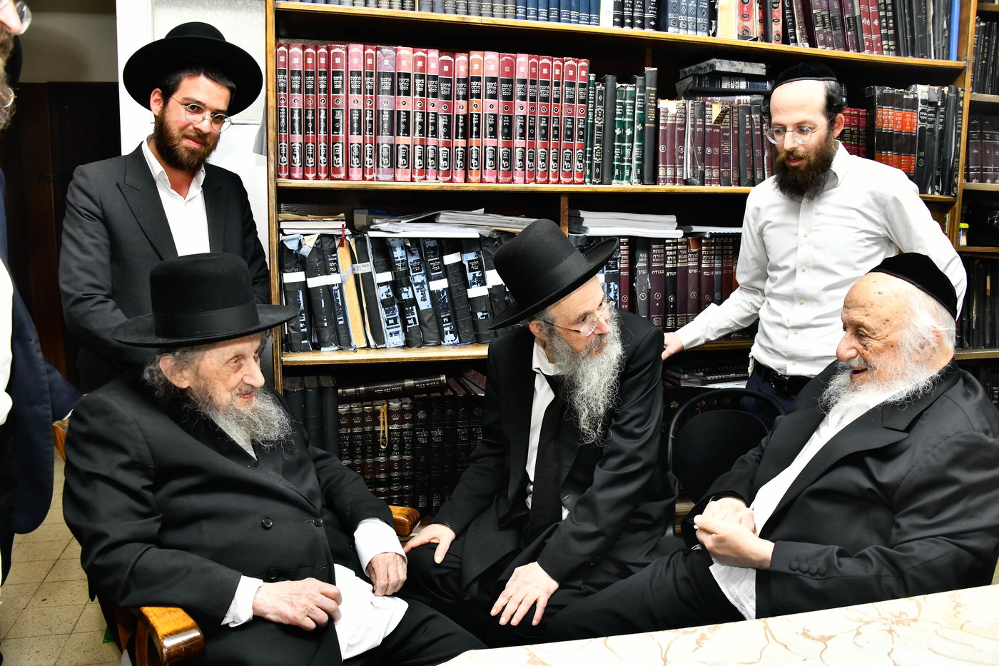 הגר"ד לנדו בביקור אצל הגרב"ד פוברסקי