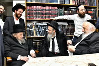 הגר"ד לנדו בביקור אצל הגרב"ד פוברסקי