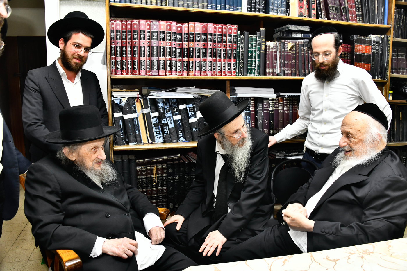 הגר"ד לנדו בביקור אצל הגרב"ד פוברסקי