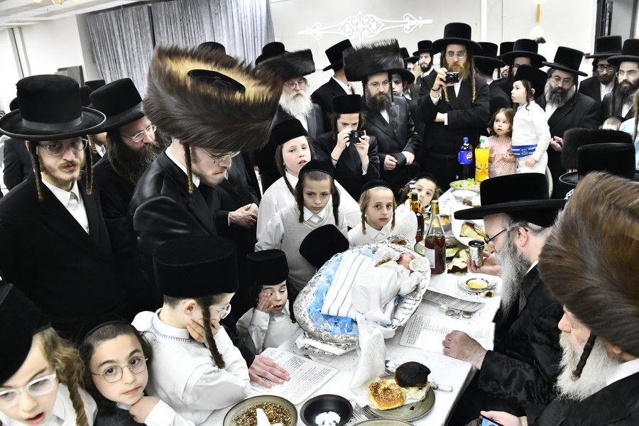 הרבי מספינקא פדה את הנין של האדמו"ר מנדבורנה חיפה | צפו בתיעוד