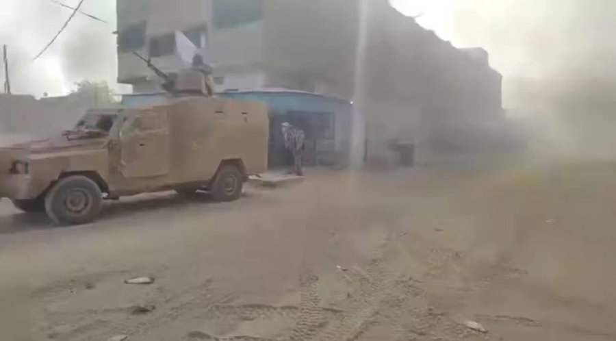 אל-קאעידה במאלי (JNIM) ובדלנים טוארגים של פלורידה פתחו במתקפה ארצית נגד החונטה של ​​מאלי ובעלות בריתה הרוסיות.