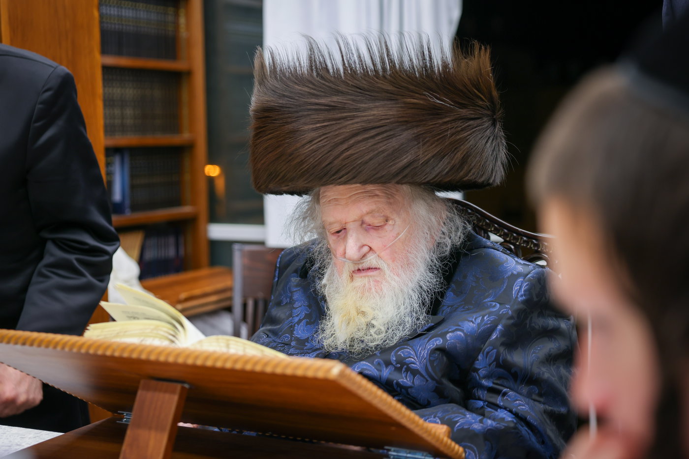 ערב ומוצאי שבת אצל הגר"מ שטרנבוך