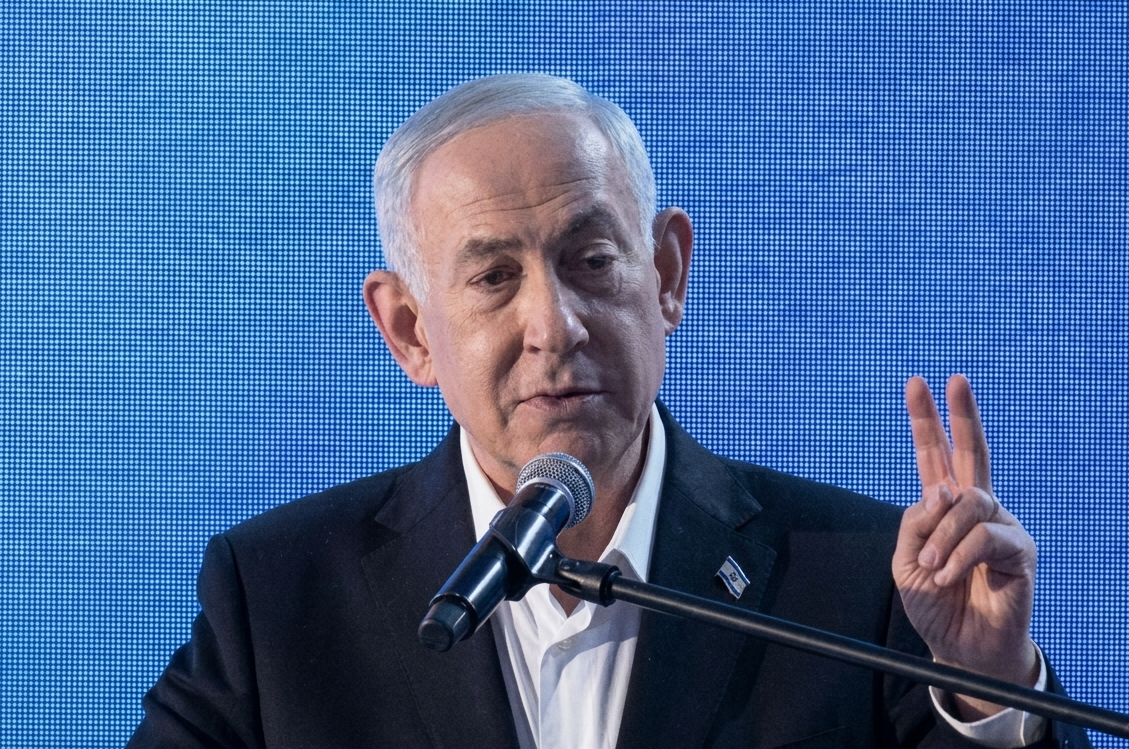 עישנו יחד סיגרים: הפגישה של נתניהו עם ברדוגו ונציג בעלי ערוץ 14