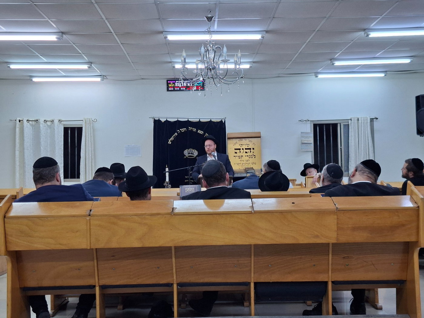 עצרת הספד על הרב יצחק דונט ז״ל