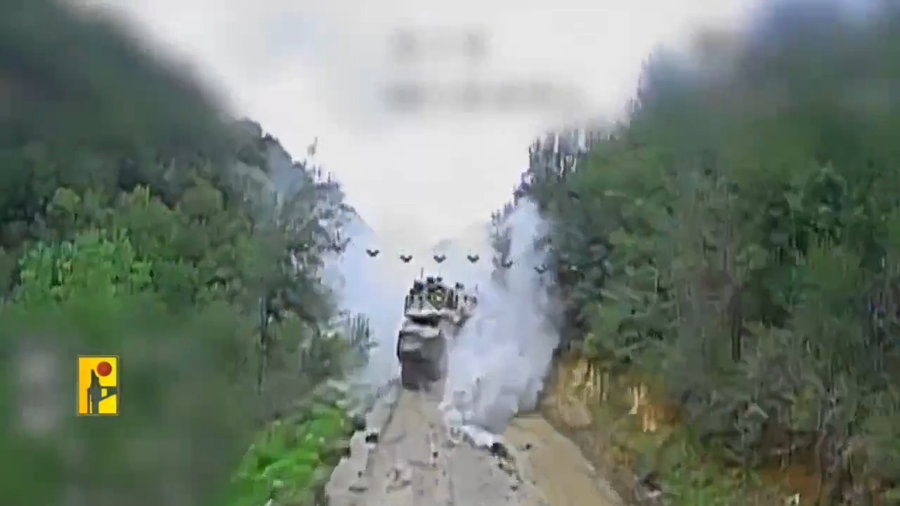 חיזבאללה פוגע בטנק באמצעות רחפני ה-FPV