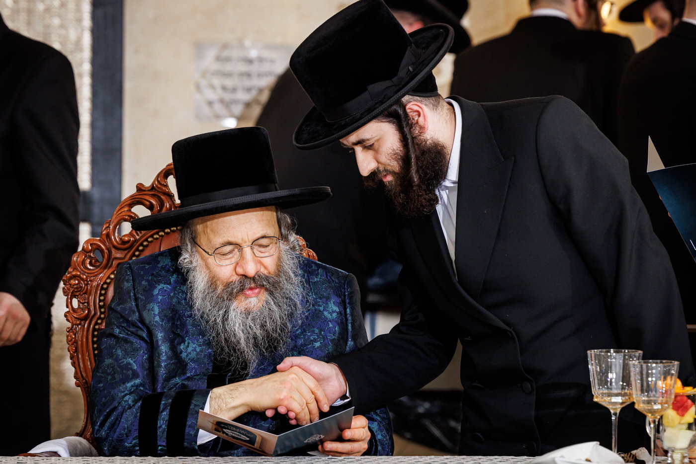 הדינרים בחצה"ק באבוב 45