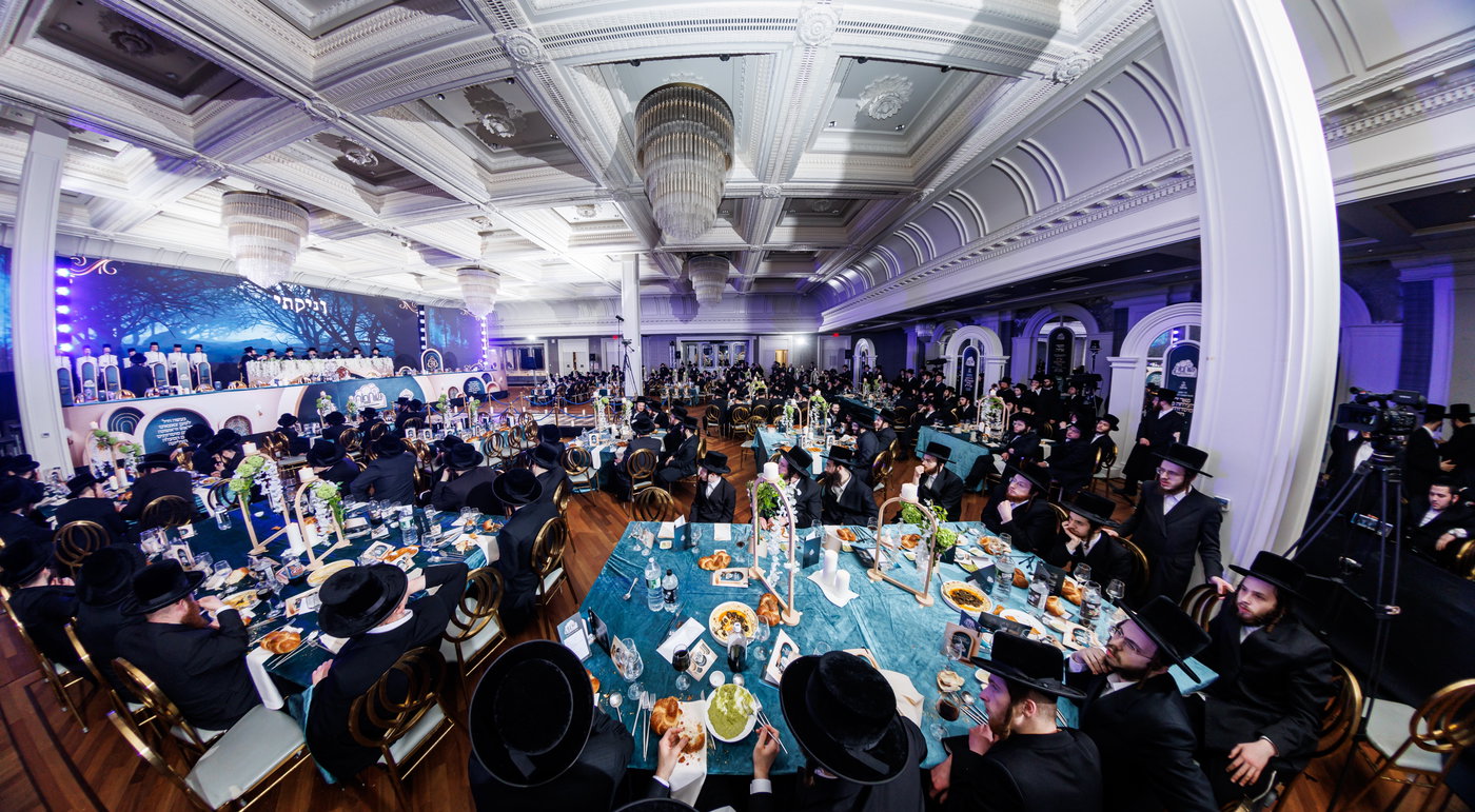 הדינרים בחצה"ק באבוב 45