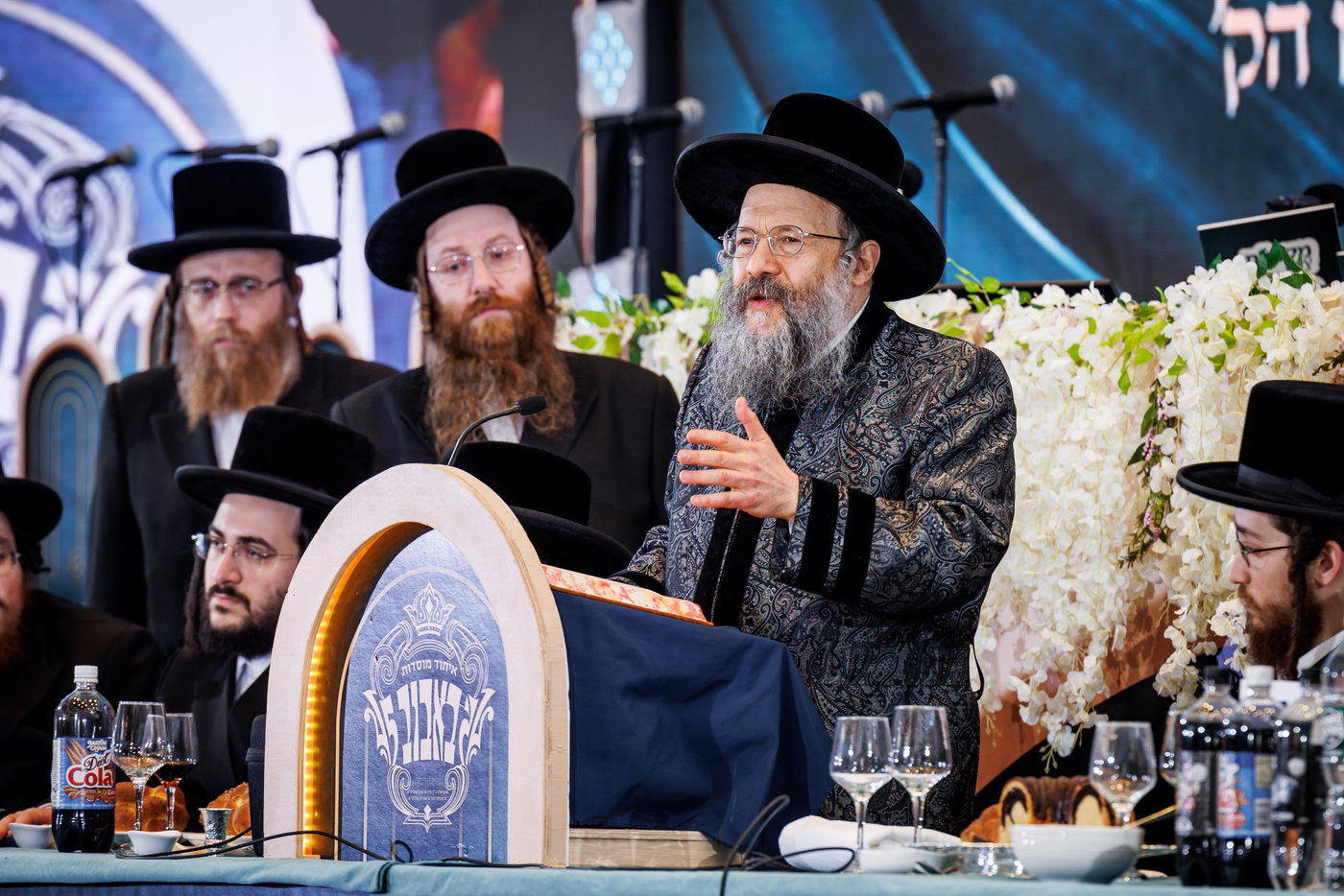 הדינרים בחצה"ק באבוב 45